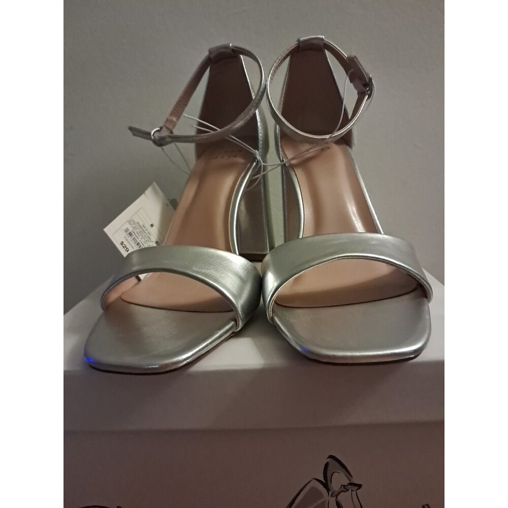 A New Day Size 8 Silver Heels